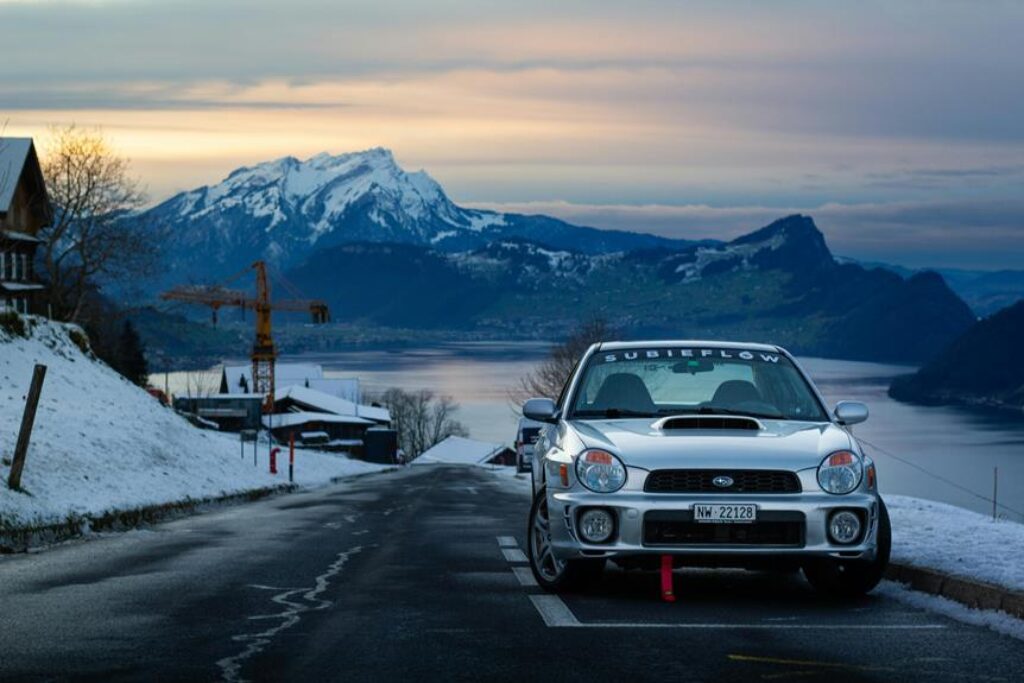 What Are the Guidelines for Driving Safely in Snow and Ice?